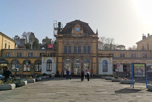 Du betrachtest gerade Förderungen für Bahnhöfe